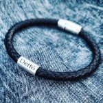 Ezüst 1soros mágnes záras férfi karkötő 1 névvel (15mm medál)